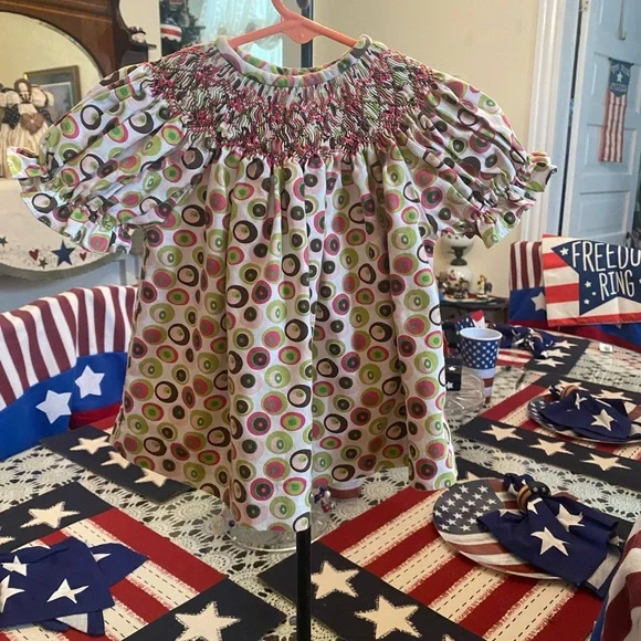 Smocked Giraffe Infant Girls Smocked Dress size 9 months - Picture 4 of 16